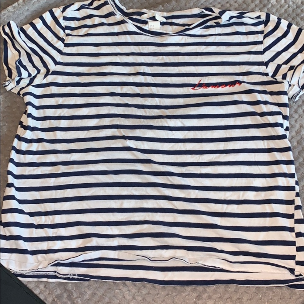 white/navy blue striped shirt